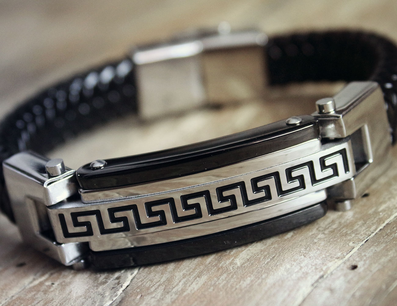 Bracelet en Cuir MORETI pour Homme avec motifs Grecs..